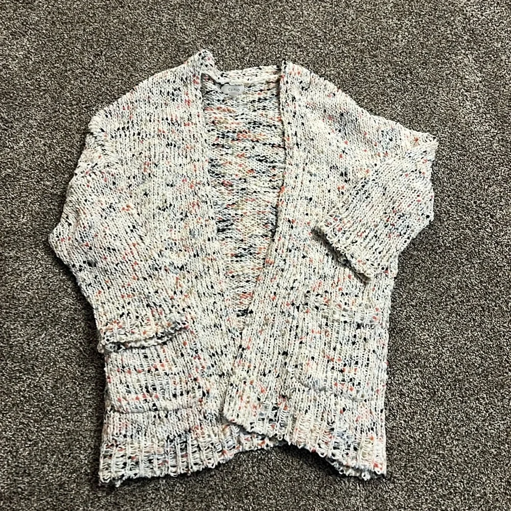 Cardigan - Picture 1 of 4
